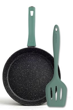 מארז טיגון - מחבת 20 ס"מ + תרווד סיליקון מחורץ ירוק CASUAL