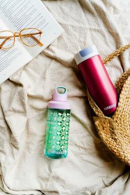 בקבוק שתייה קמבוקה 500 מ"ל ירוק פרחוני RENO FLOWER GARDEN-תמונה-1