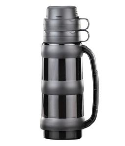 תרמוס נירוסטה 1 ליטר עם זוג כוסות TO GO שחור