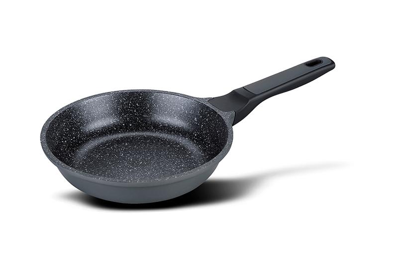 מחבת 22 ס"מ BLACKBERRY