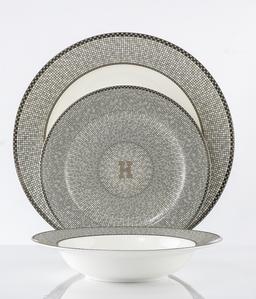 סט אוכל פורצלן דק ואיכותי 18 חל' HELENA SILVER FINE BONE CHINA