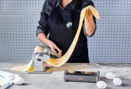 מכונת פסטה ביתית בצבע שחור 15 ס"מ-תמונה-2