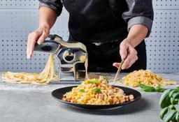 מכונת פסטה ביתית בצבע שחור 15 ס"מ-תמונה-1